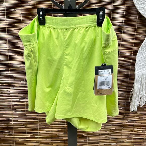 The North‎ Face Women's Wander Shorts - Sharp Green Size L - Picture 3 of 3